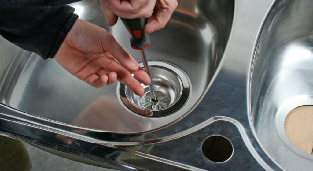 cost to repair kitchen sink strainer