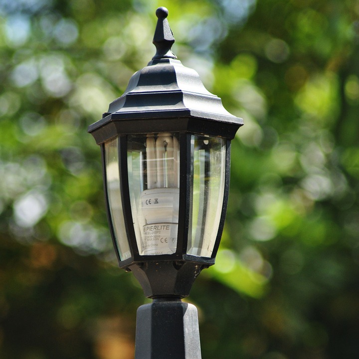 Cost To Install A Lamppost 2021 Diy, How Much Do Lamp Posts Cost